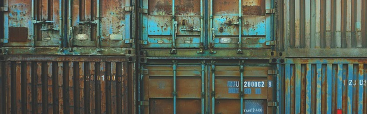 /posts/containers-and-pid/containers.jpg